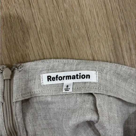 Reformation linen Eva skirt skort oatmeal natural color size 8 - Picture 4 of 5